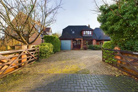 4 bedroom detached house for sale, Melbourne Avenue, Winnersh, Wokingham, Berkshire, RG41