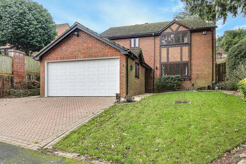 6 Abercorn Close, South Croydon, CR2 8TG