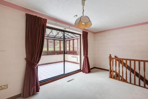 6 Abercorn Close, South Croydon, CR2 8TG