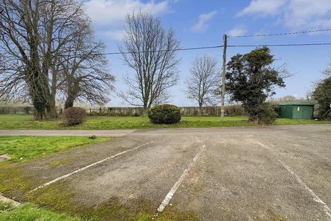 2 bedroom bungalow for sale, Court Farm Park, Warlingham, Surrey, CR6 9YA