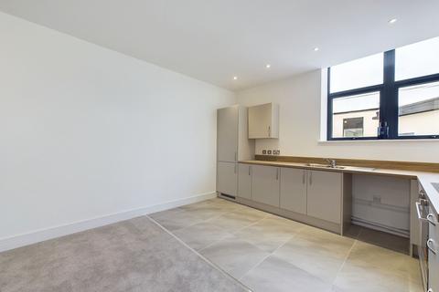 2 bedroom flat for sale, Linden Road, Colne BB8
