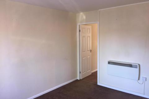 1 bedroom ground floor flat to rent, 7 The Mews, Shepherds Fold, Rowley Regis, B65 8BG