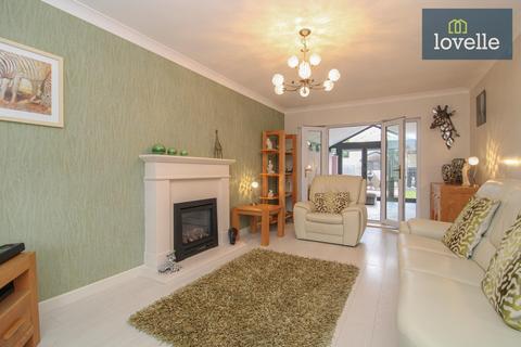 13 Abbey Drive West, Grimsby, DN32 0HH