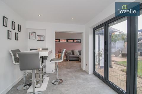 13 Abbey Drive West, Grimsby, DN32 0HH