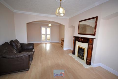 3 bedroom terraced house to rent, Villa Road, Radford CV6