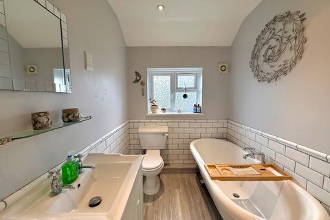 4 bedroom semi-detached house for sale, Rodbourne Cheney, Swindon SN2