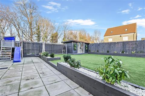 4 Buckthorn Grove, Middlesbrough, TS8 9BF
