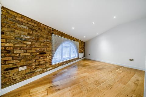 2 bedroom end of terrace house for sale, Lansdowne Place, London