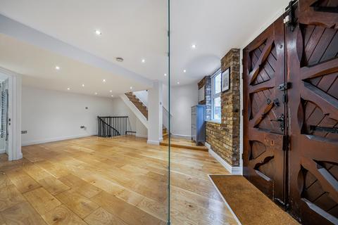 3 Lansdowne Place, London, SE19 2UQ