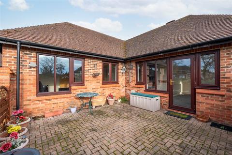 2 bedroom bungalow for sale, Knowles Green, Bletchley MK2