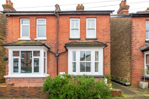 4 bedroom semi-detached house for sale, Osborne Road, Redhill, RH1