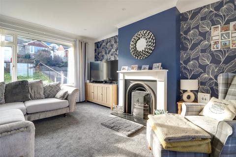 11 Greenacre Close, Northam, Bideford, EX39 1DA