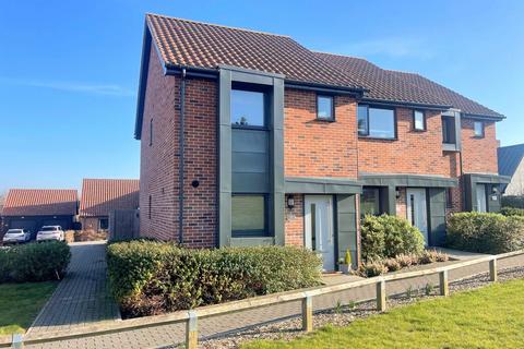 2 bedroom end of terrace house for sale, Goldsmiths, Ufford, Woodbridge, Suffolk, IP13