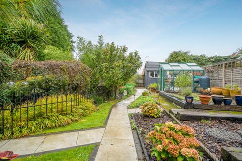 4 bedroom bungalow for sale, Highfield Avenue, Buckinghamshire HP12