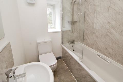 2 bedroom terraced house to rent, Woolley Bridge, Glossop SK13