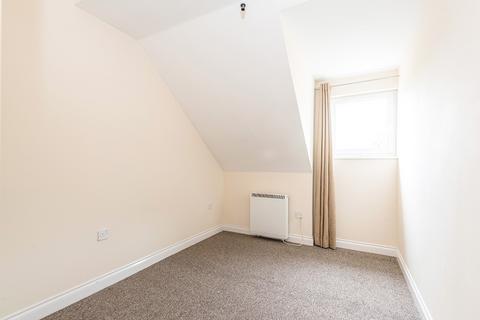 2 bedroom penthouse to rent, Albert Promenade, West Yorkshire HX3