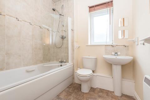 2 bedroom penthouse to rent, Albert Promenade, West Yorkshire HX3