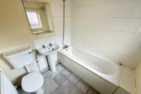 2 bedroom terraced house to rent, Whitmore Street, Staffordshire ST1