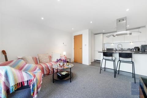 1 bedroom apartment for sale, Westminster Bridge Road, London SE1