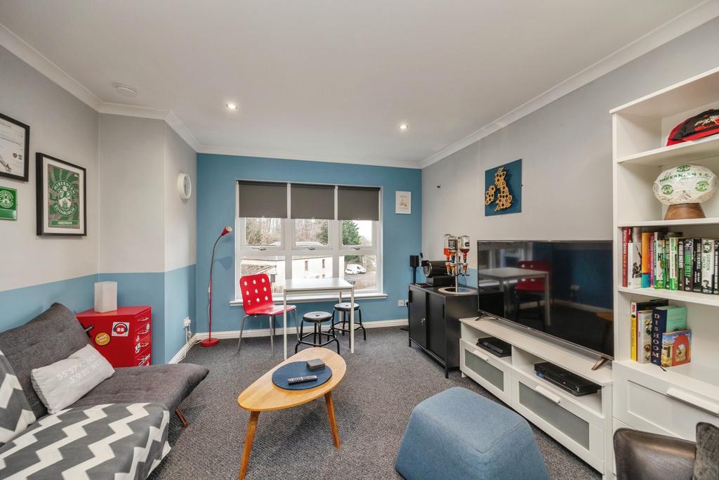Kitchen/Living Room