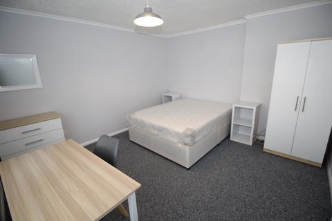 undefined, Cherrywood Avenue, Egham TW20