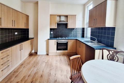 2 bedroom apartment to rent, Westmorland Street, West Yorkshire WF1