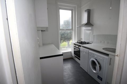 1 bedroom flat to rent, Western Parade, Hampshire PO5