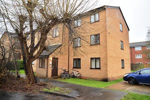 Millhaven Close, Romford RM6