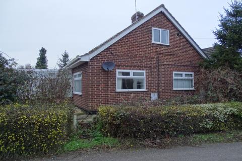 2 bedroom detached bungalow for sale, Field Terrace: Farcet