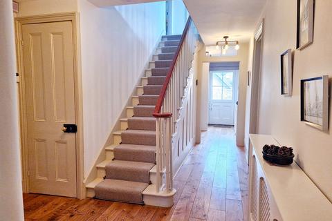 4 bedroom detached house for sale, St Margaret's Street, Rochester