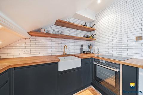 undefined, Upper Edgeborough Road, Surrey GU1