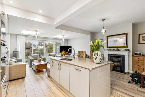 4 bedroom terraced house for sale, Cleveland Road, London, W13