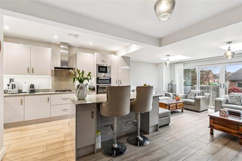 4 bedroom terraced house for sale, Cleveland Road, London, W13