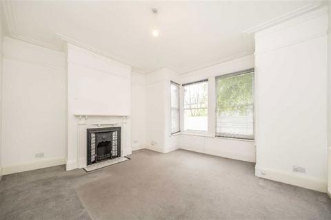 2 bedroom flat for sale, Charlton Road, London SE3