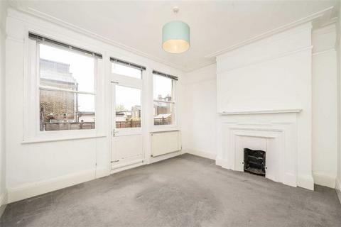 2 bedroom flat for sale, Charlton Road, London SE3