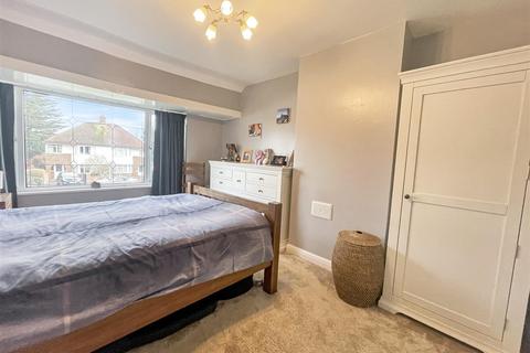 118 Mayfield Drive, Caversham, Reading, RG4 5JT