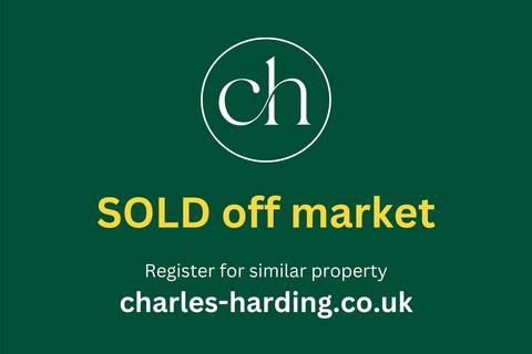 13, Walton Grange Bath Road, Swindon, SN1 4AH