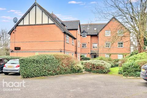 Flat 11, Raphael Court Pettits Lane, Romford, RM1 4SE
