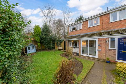 19 Beehive Close, Catshill, Bromsgrove, B61 0PT