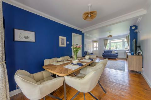 19 Beehive Close, Catshill, Bromsgrove, B61 0PT
