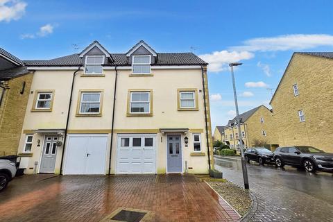 4 bedroom end of terrace house for sale, Gibbs Court, Corsham SN13