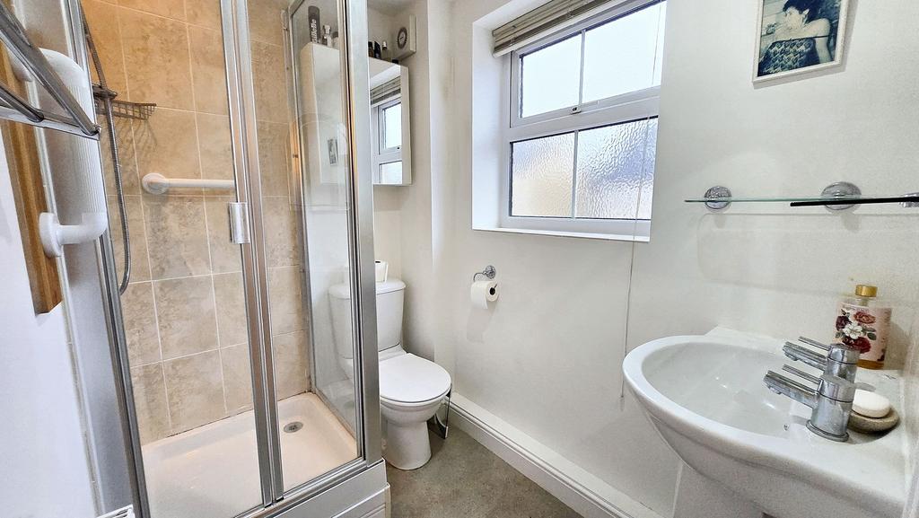 Ensuite