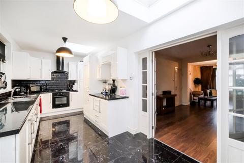 66 Kimberley Road, Chingford, London, E4 6DQ