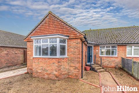 2 bedroom semi-detached bungalow for sale, Tumulus Road, Saltdean