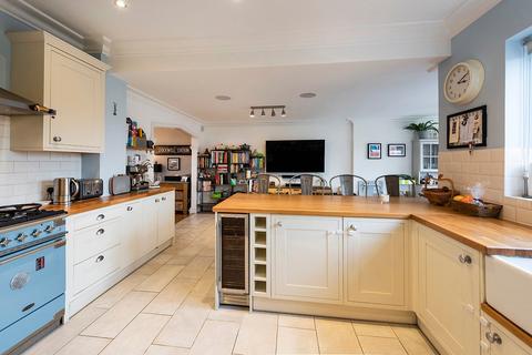 22 Abbey Road, Bexleyheath, DA7 4BD