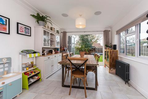 22 Abbey Road, Bexleyheath, DA7 4BD