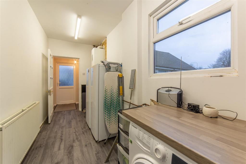 136 Edlogan Way-42.jpg