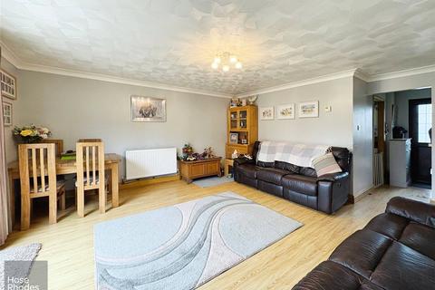 3 bedroom end of terrace house for sale, Kestrel Way, Newport, Isle of Wight