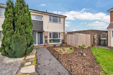 3 bedroom end of terrace house for sale, Prestbury, Bristol BS37