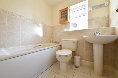 15 Chestnut Grove, Moreton Morrell, Warwick, CV35 9DG